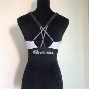 •Victoria Sport• Sports Bra 34DD